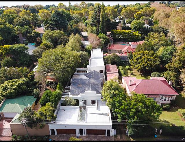 4 BEDROOM HOUSE FOR SALE IN PARKTOWN NORTH